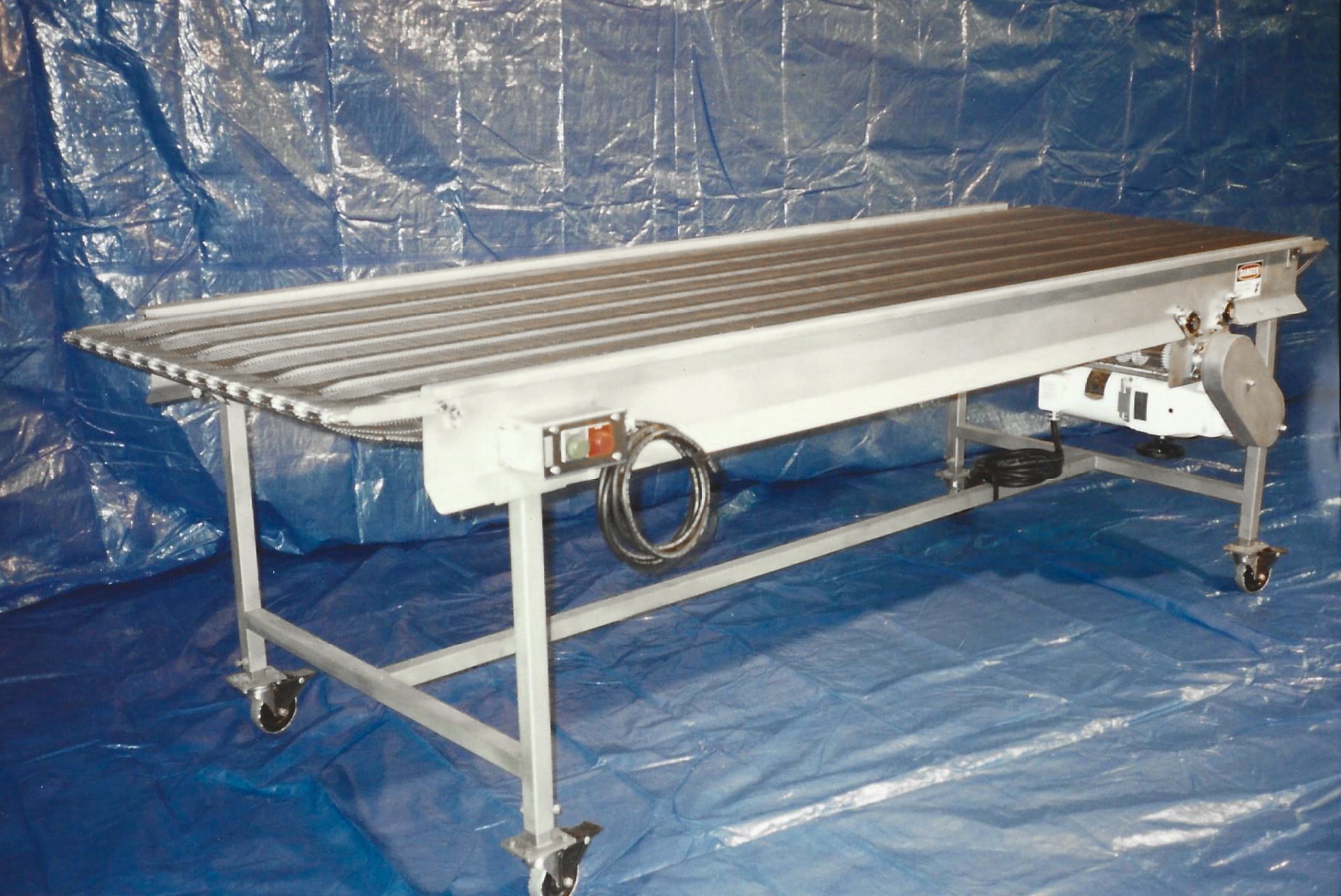 Mobile stainless conveyor — finished build